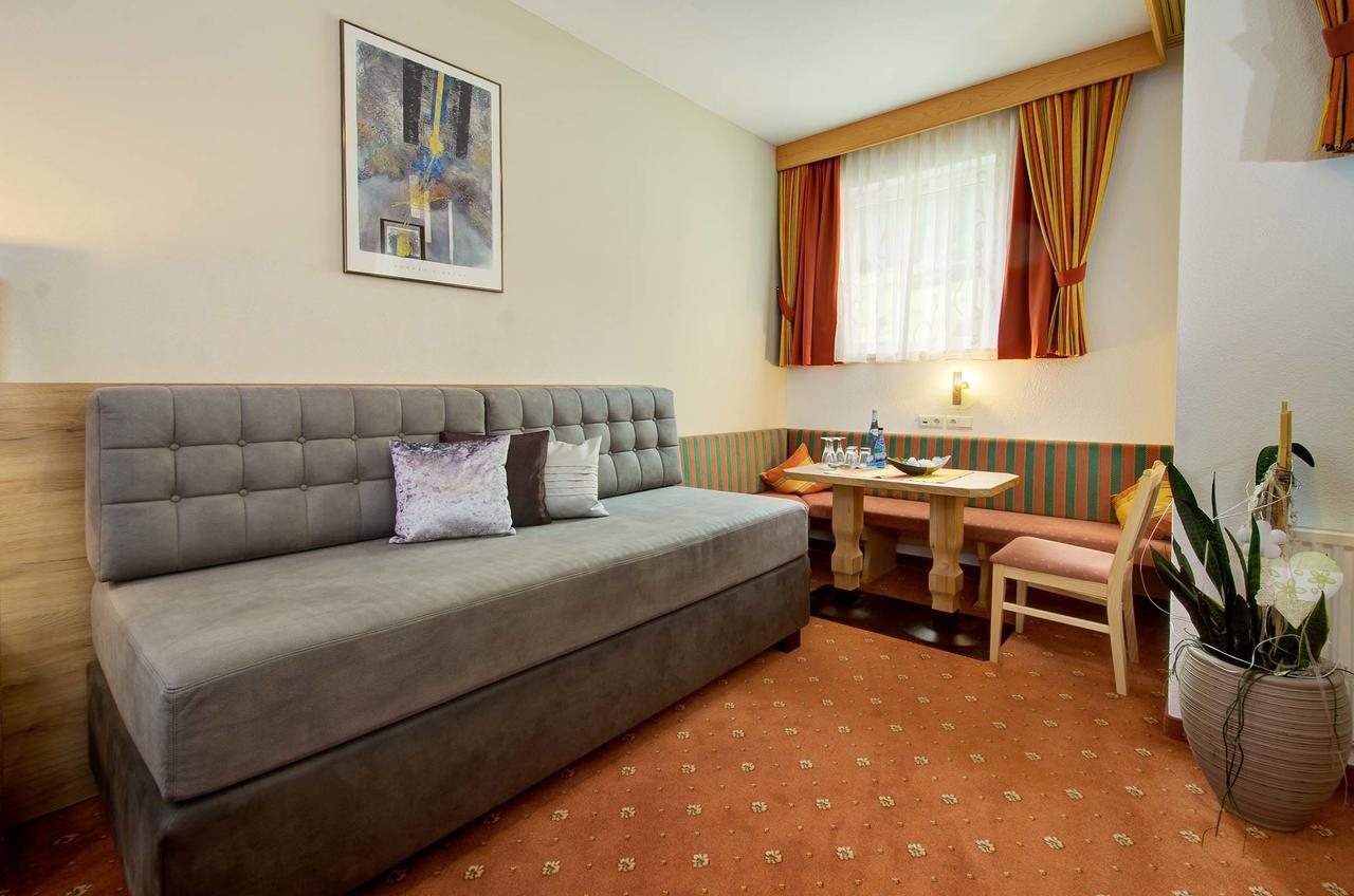 Alpinstyle Hotel Ischgl Buitenkant foto