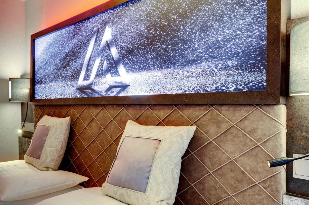 Alpinstyle Hotel Ischgl Buitenkant foto
