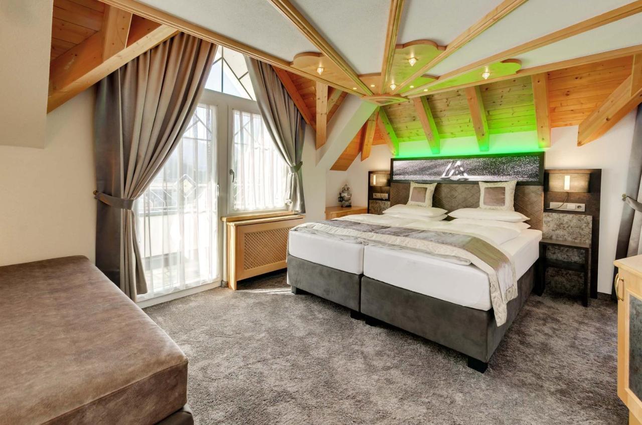 Alpinstyle Hotel Ischgl Buitenkant foto